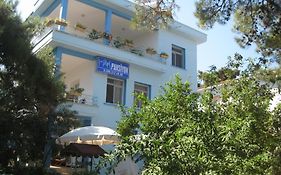 Mavi Pansiyon